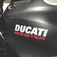 Ducati Monster autó matrica